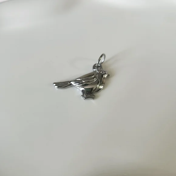 Silver Bird Pendant Charm - Picture 1 of 3